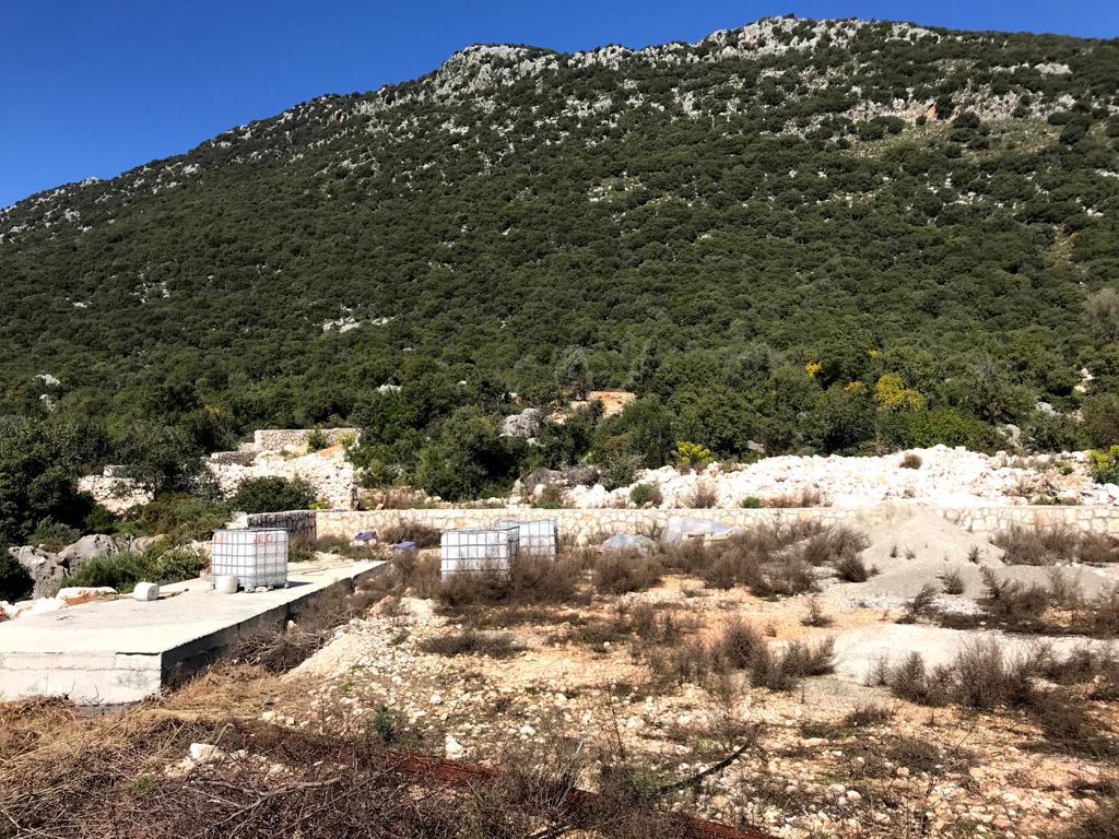 9,247 sqm Unique plot with partial sea views./Direct from the owner