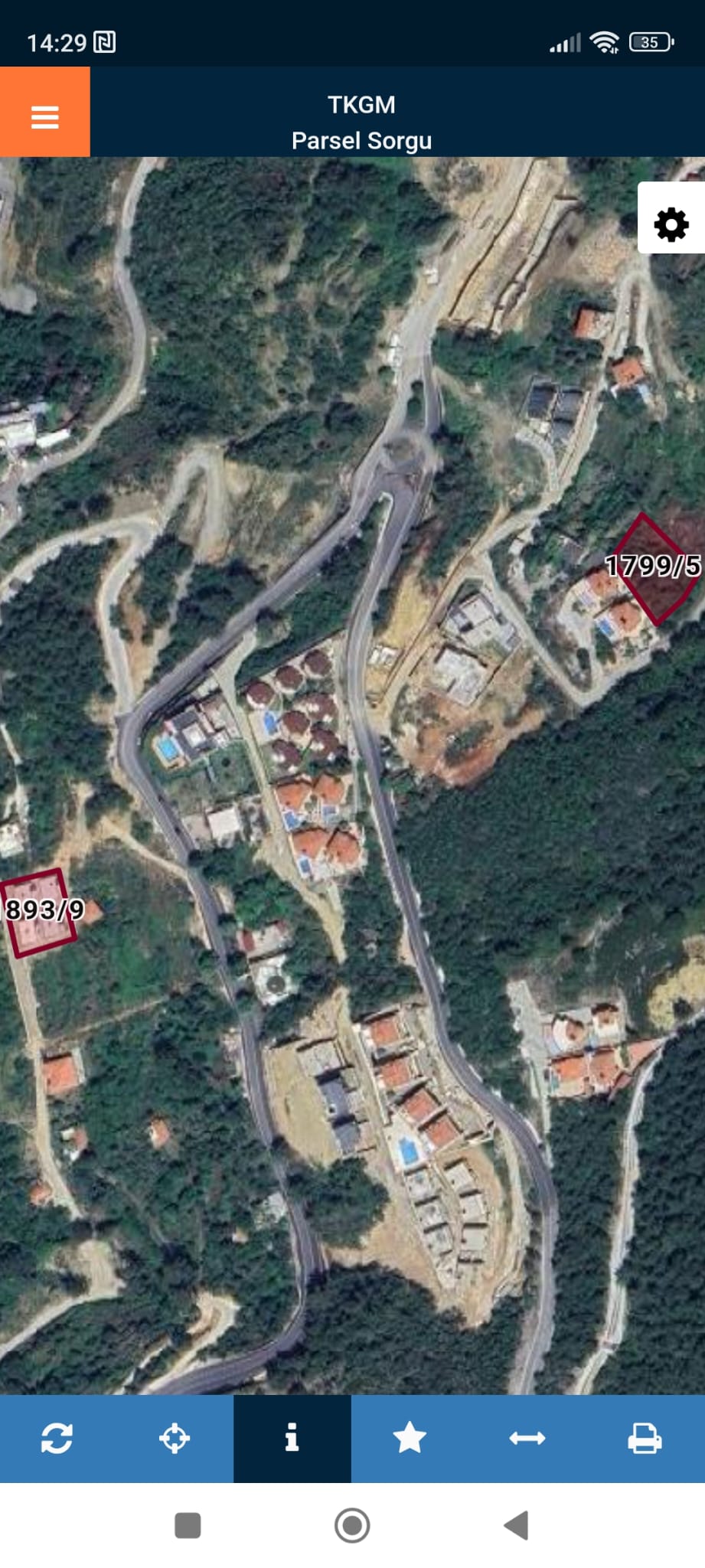 1403 sqm plot with building permit / directly from the owner
